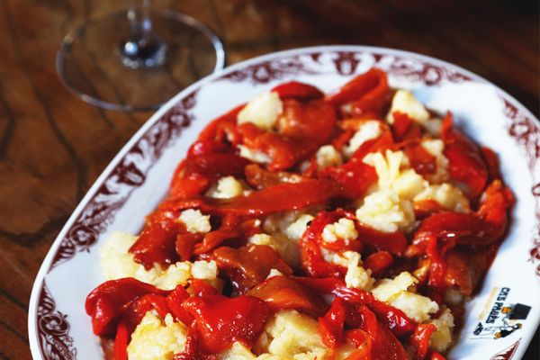Red pepper and potato salad